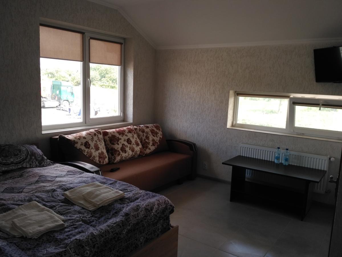 Motel Lutsʼk 外观 照片